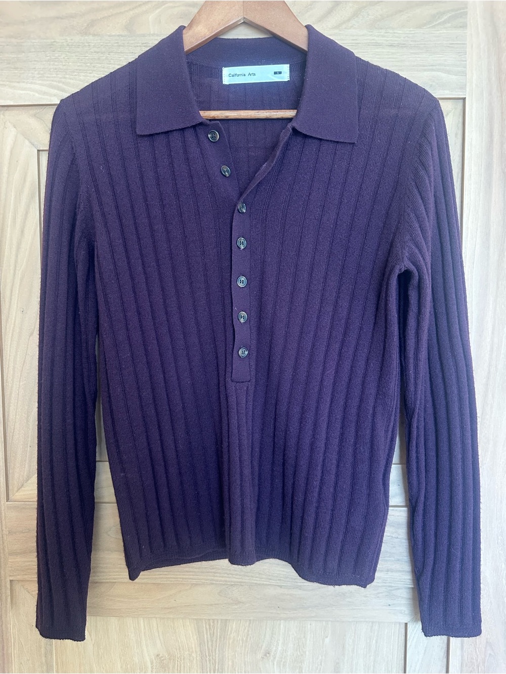 California Arts Ribbed Long-Sleeve Polo  Henley knit — in Bordeaux size S